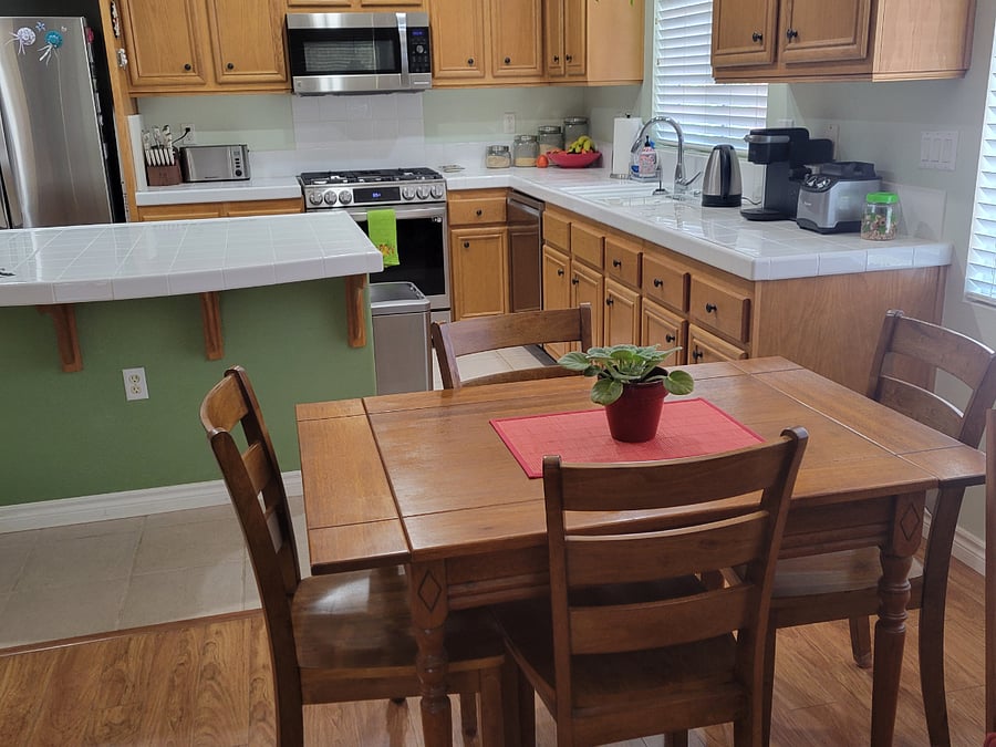 Furnished Finder property 598076_1 photo 3