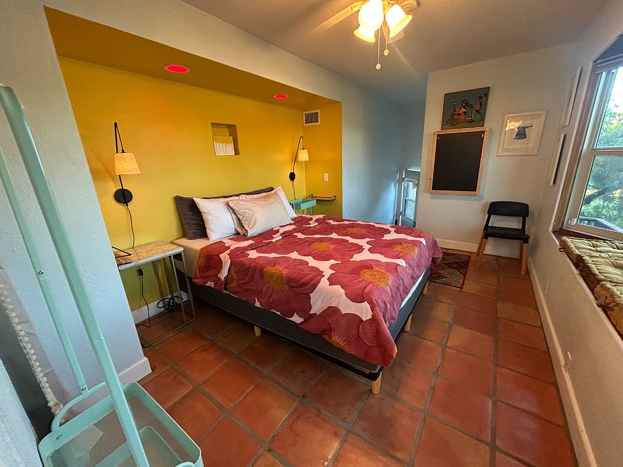 Furnished Finder property 598106_1 photo 6