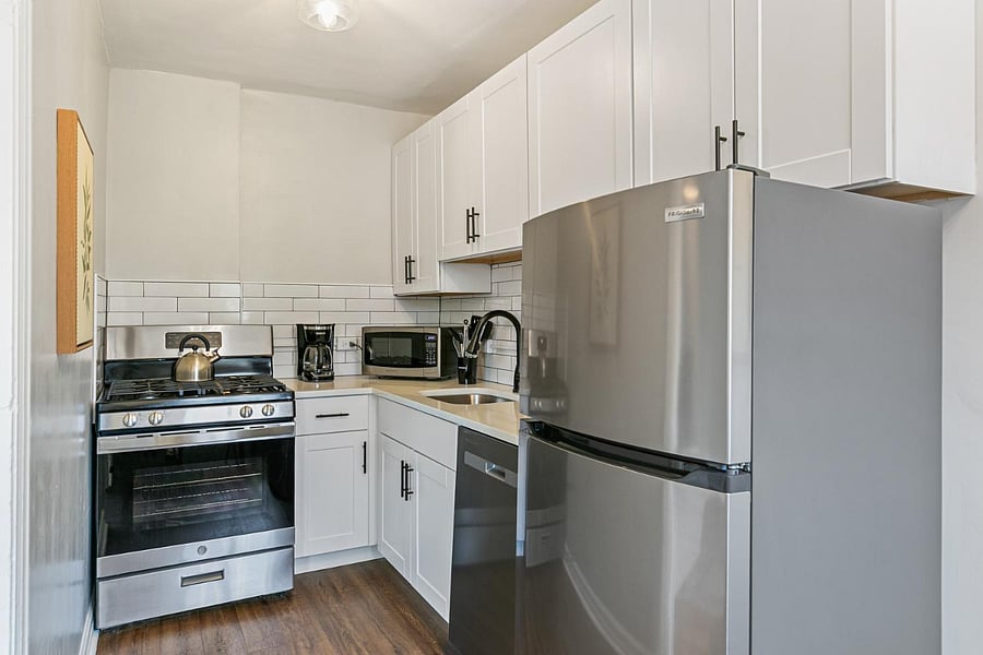 Furnished Finder property 598109_11 photo 4