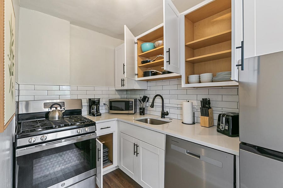 Furnished Finder property 598109_11 photo 12