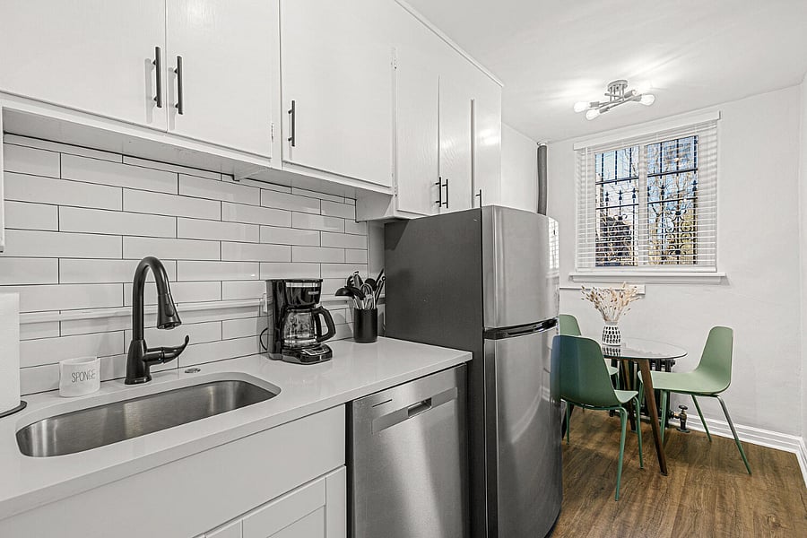 Furnished Finder property 598109_5 photo 22