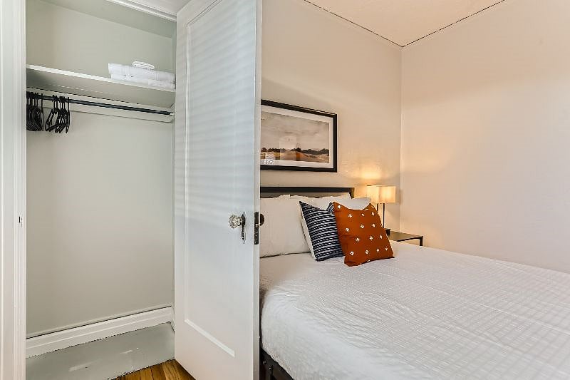 Furnished Finder property 598109_8 photo 13