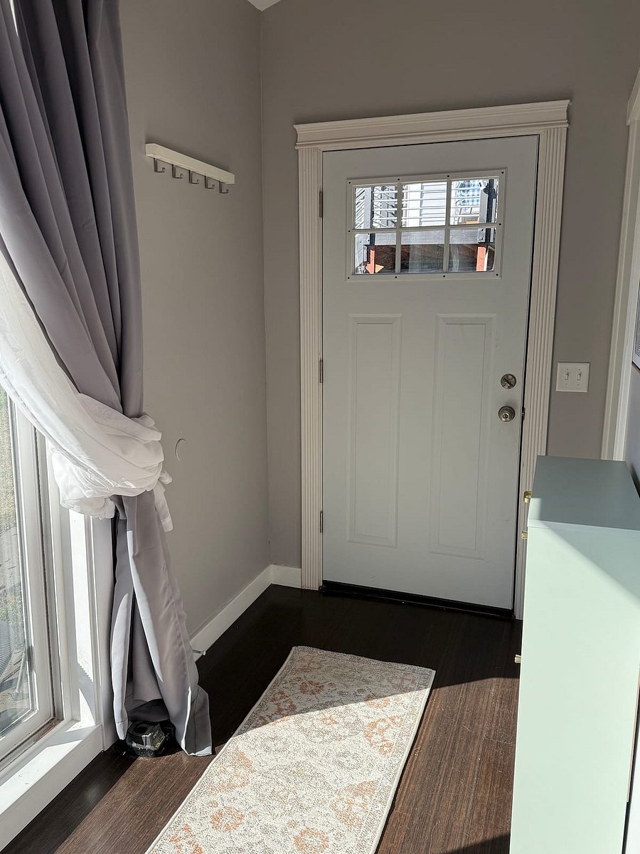 Furnished Finder property 598138_3 photo 23