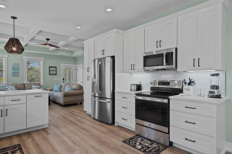 Furnished Finder property 598142_1 photo 22