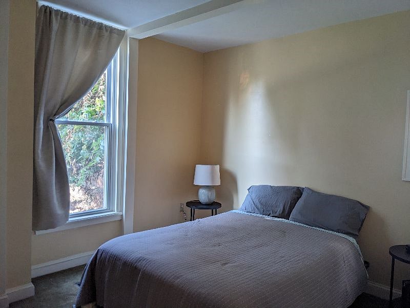 Furnished Finder property 598155_1 photo 4