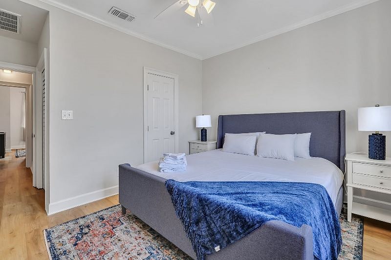 Furnished Finder property 598208_1 photo 3