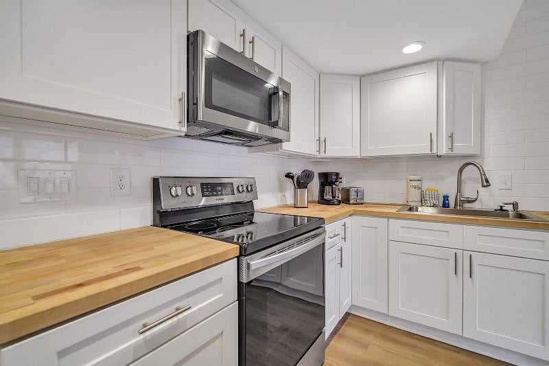 Furnished Finder property 598208_1 photo 16