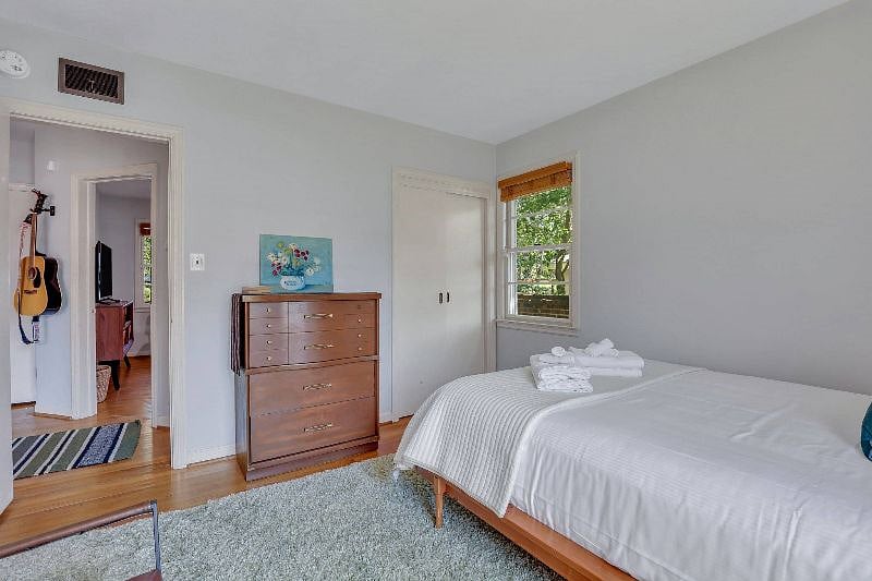 Furnished Finder property 598209_1 photo 12