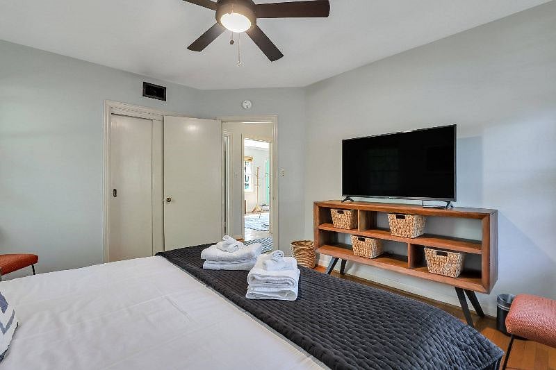 Furnished Finder property 598209_1 photo 18