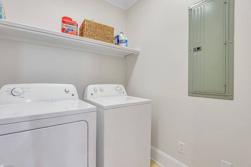 Furnished Finder property 598237_1 photo 11