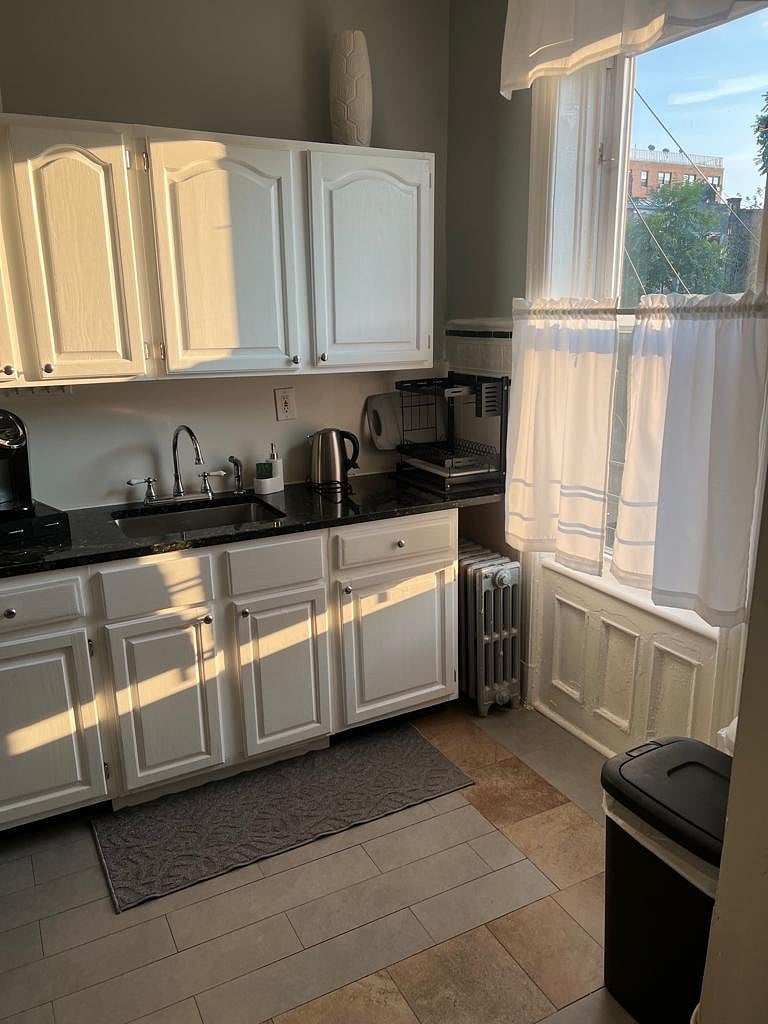 Furnished Finder property 598257_1 photo 15