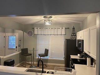 Furnished Finder property 598287_1 photo 22