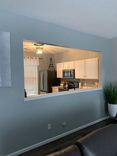 Furnished Finder property 598287_1 photo 30
