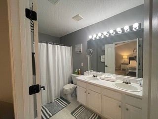 Furnished Finder property 598287_1 photo 42