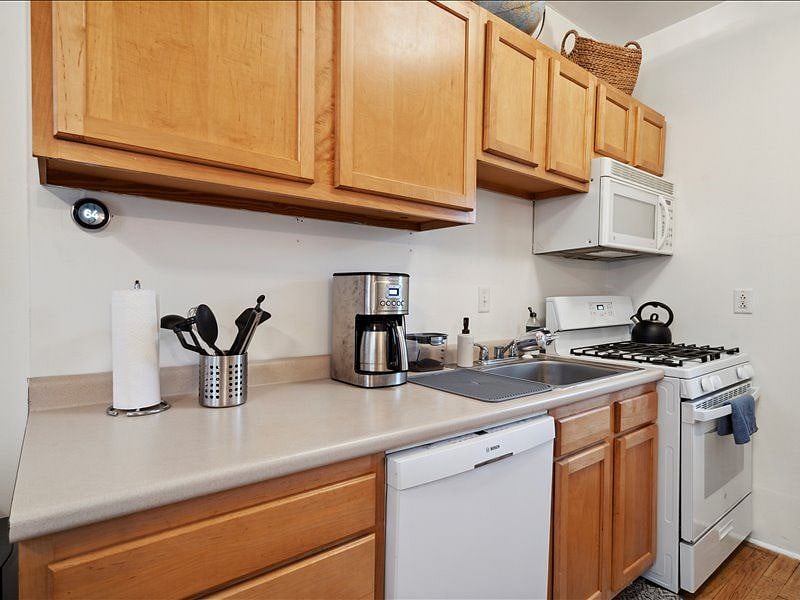 Furnished Finder property 598293_1 photo 8