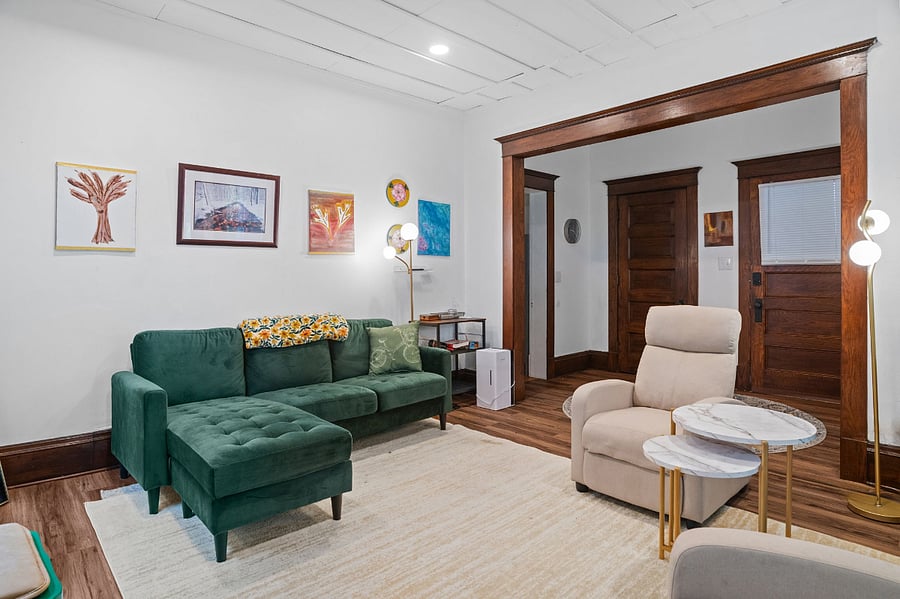 Furnished Finder property 598299_1 photo 13