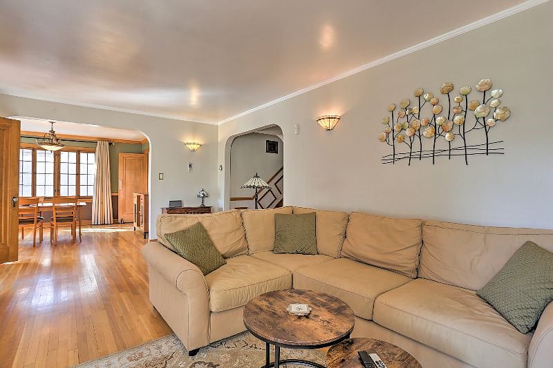 Furnished Finder property 598301_1 photo 4