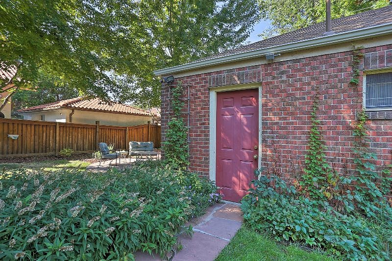 Furnished Finder property 598301_1 photo 21