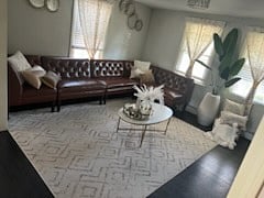 Furnished Finder property 598384_1 photo 3