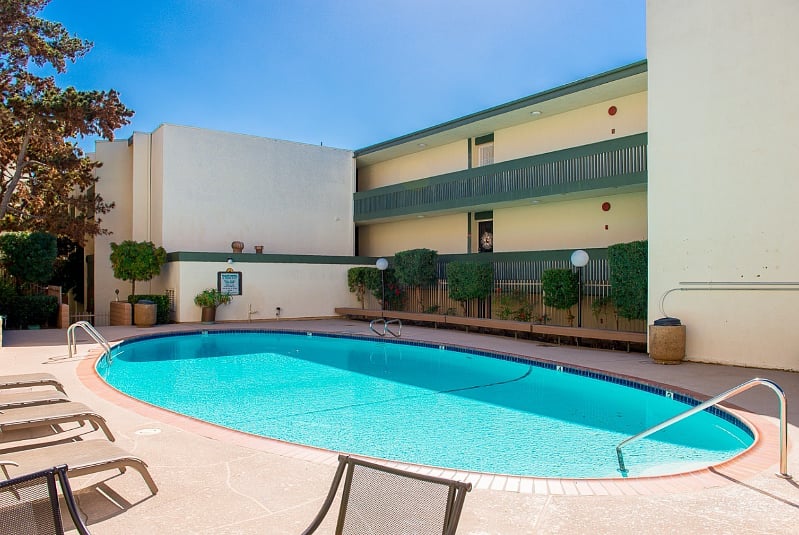 Furnished Finder property 598401_1 photo 20