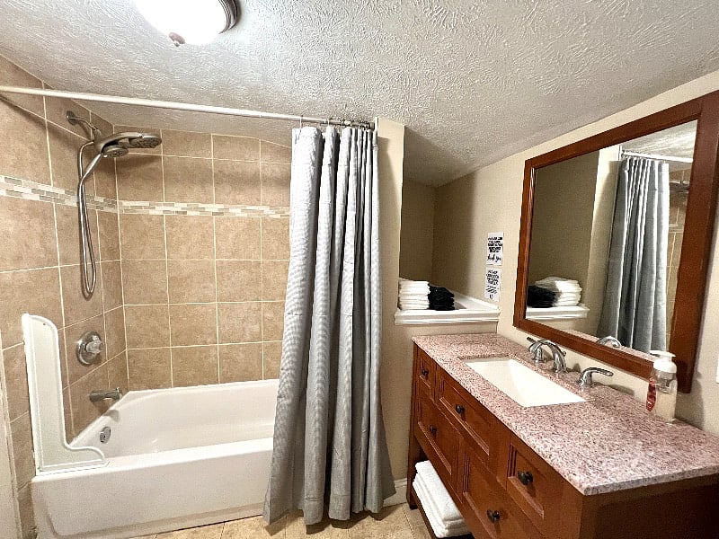 Furnished Finder property 598412_1 photo 4