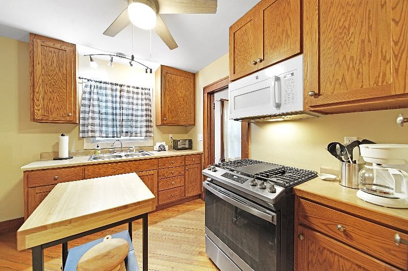 Furnished Finder property 598417_1 photo 8