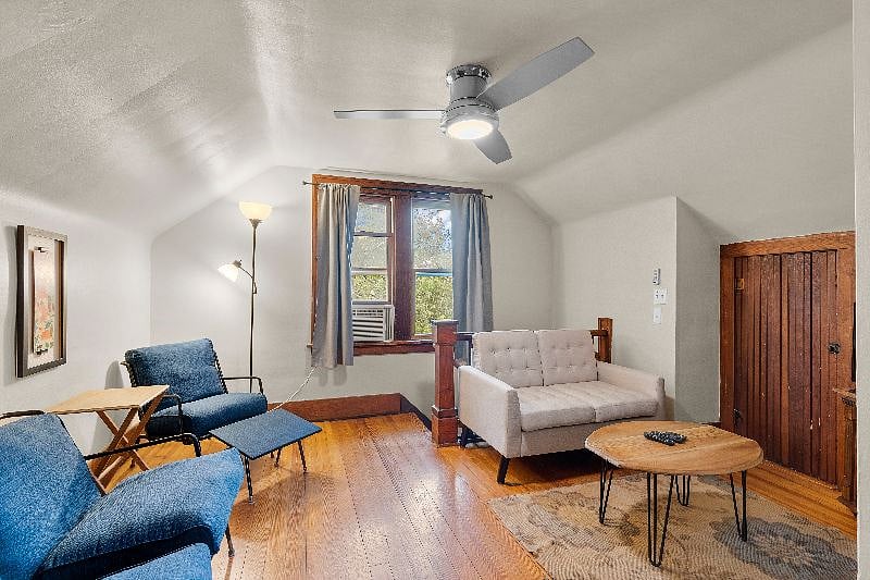 Furnished Finder property 598417_1 photo 14