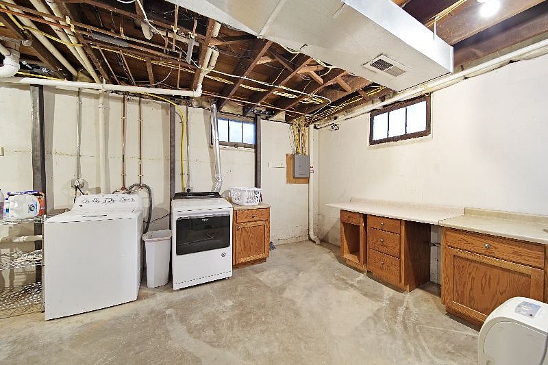Laundry (Basement)