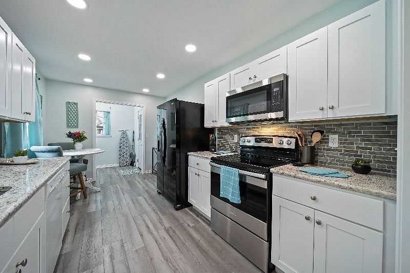 Furnished Finder property 598463_1 photo 13