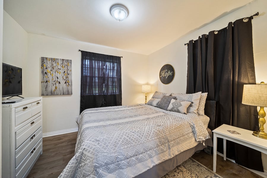 Furnished Finder property 598463_1 photo 8