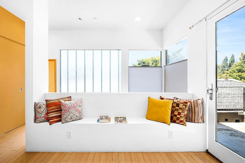 Furnished Finder property 598526_1 photo 14