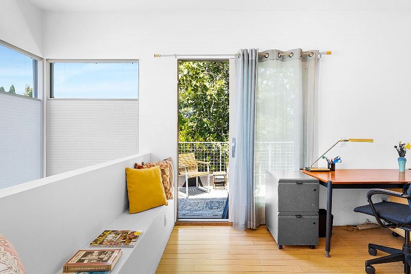 Furnished Finder property 598526_1 photo 17
