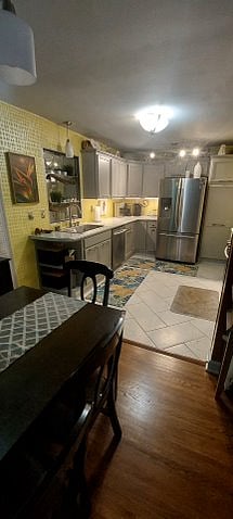 Furnished Finder property 598535_1 photo 3