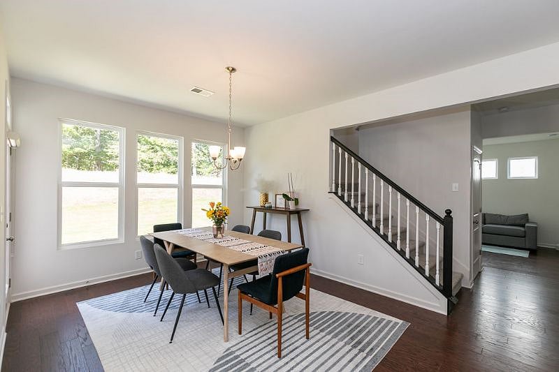 Furnished Finder property 598539_1 photo 12