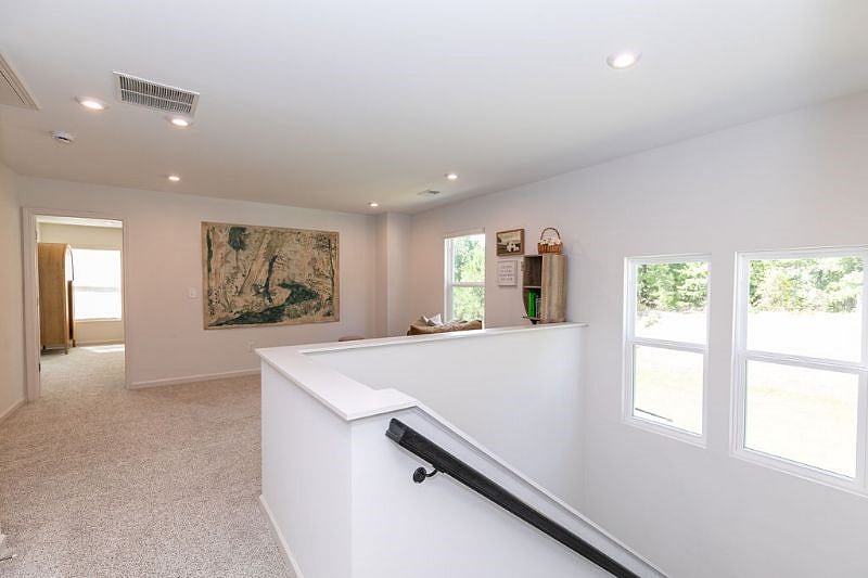 Furnished Finder property 598539_1 photo 18