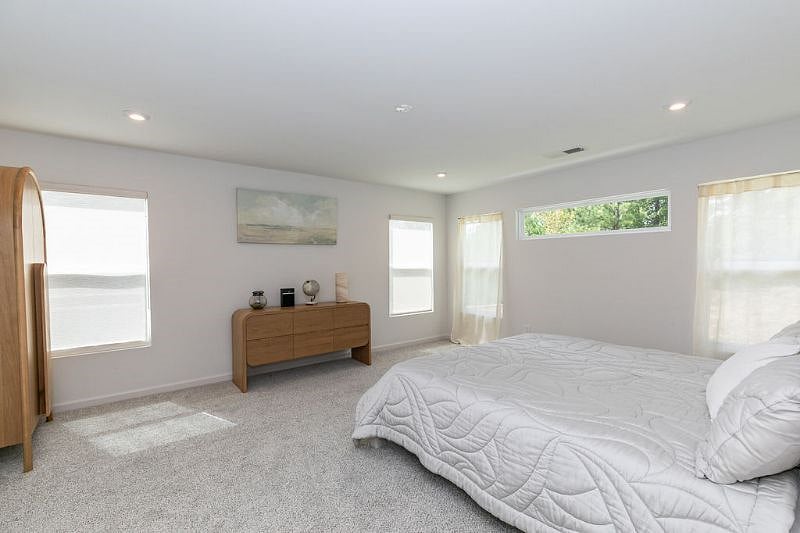 Furnished Finder property 598539_1 photo 27
