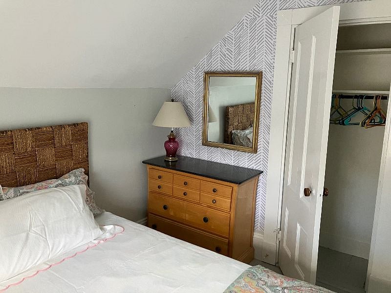 2nd floor bedroom