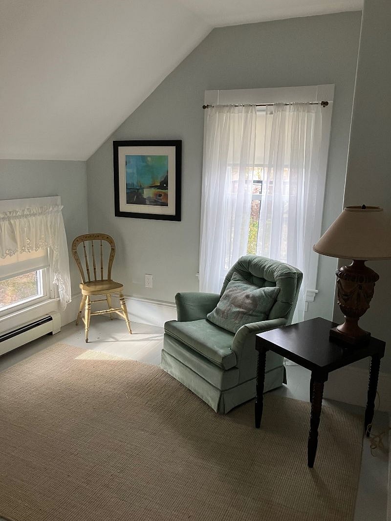 2nd floor den