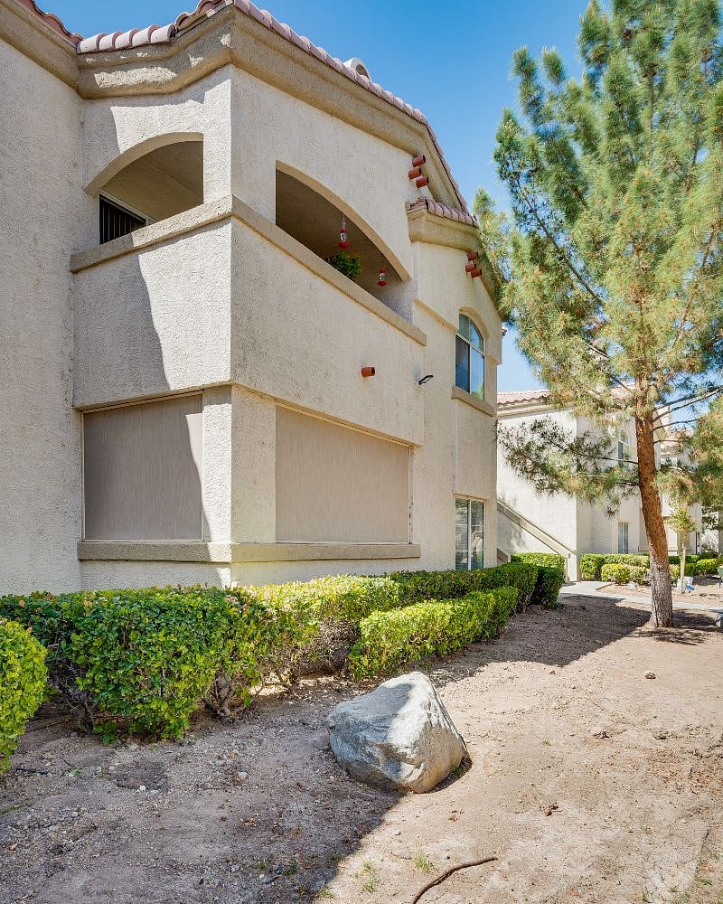 Furnished Finder property 598654_1 photo 3