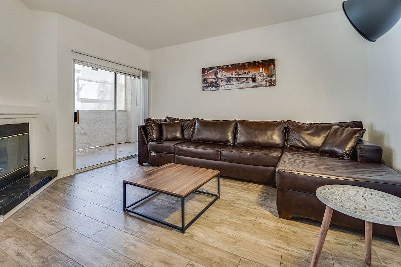 Furnished Finder property 598654_1 photo 4