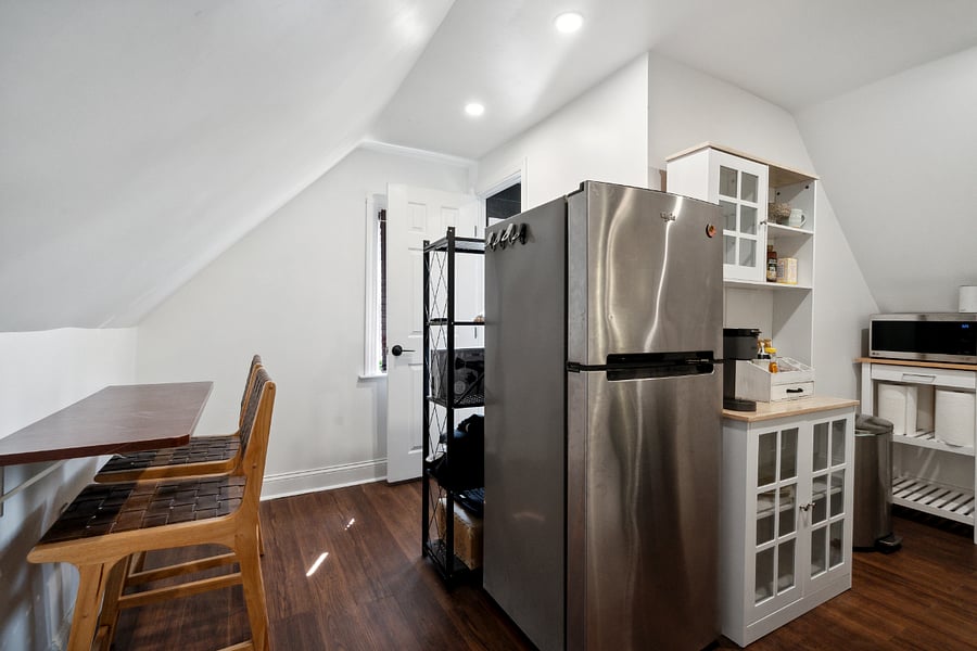 Furnished Finder property 598662_2 photo 8