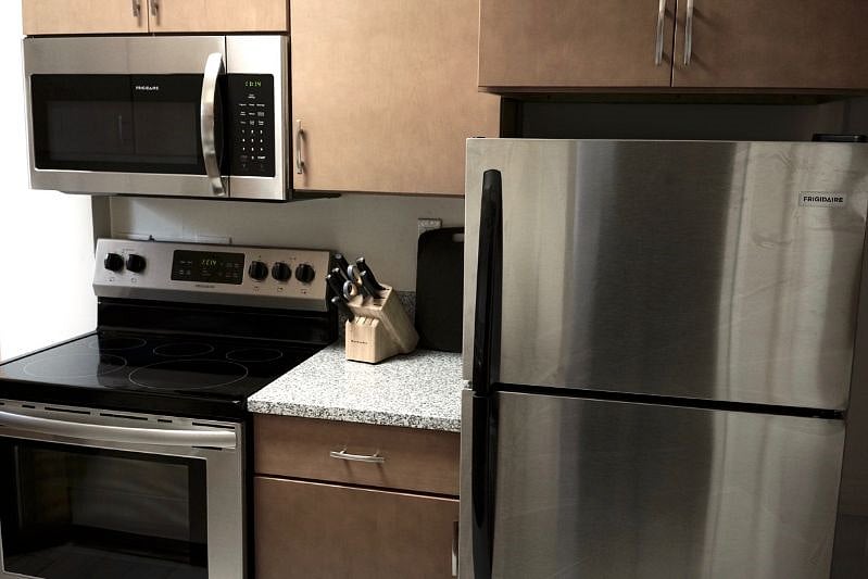 Furnished Finder property 598665_1 photo 3