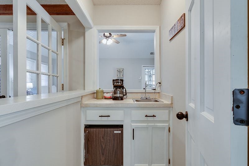 Furnished Finder property 598666_1 photo 11