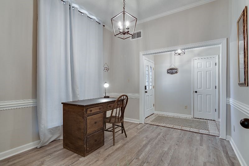 Furnished Finder property 598666_1 photo 15