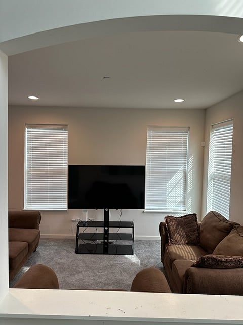 Furnished Finder property 598667_3 photo 9
