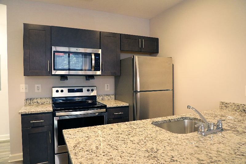 Furnished Finder property 598668_2 photo 5