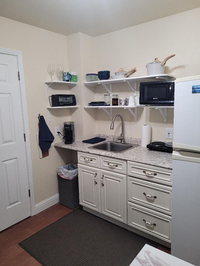 Furnished Finder property 598727_1 photo 10