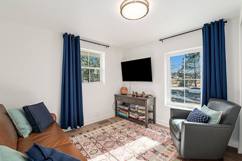 Furnished Finder property 598728_1 photo 11