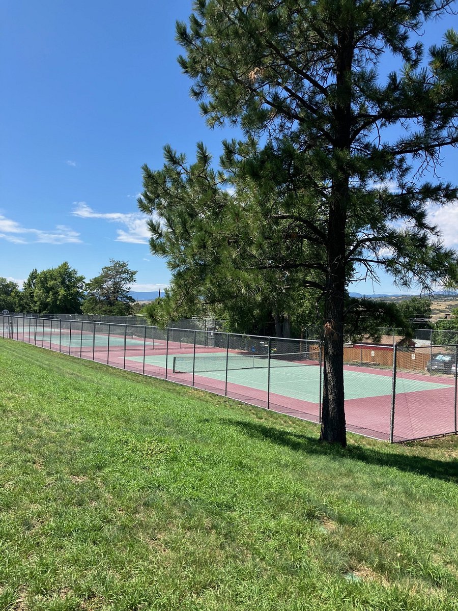 brand new tennis courts 