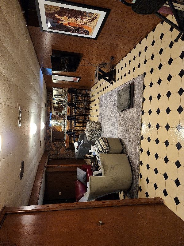 Furnished Finder property 598780_1 photo 1